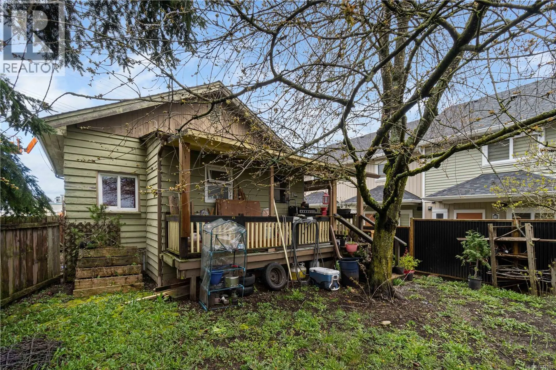 205 Sabiston St - Image 6