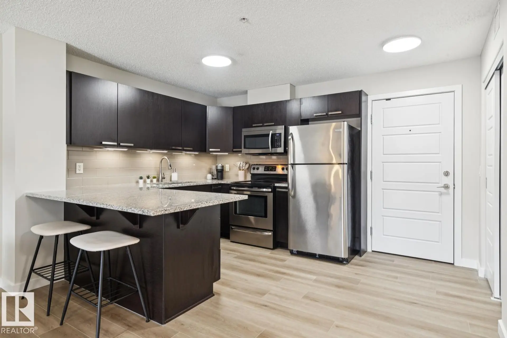 #206 14808 125 ST NW NW - Image 3