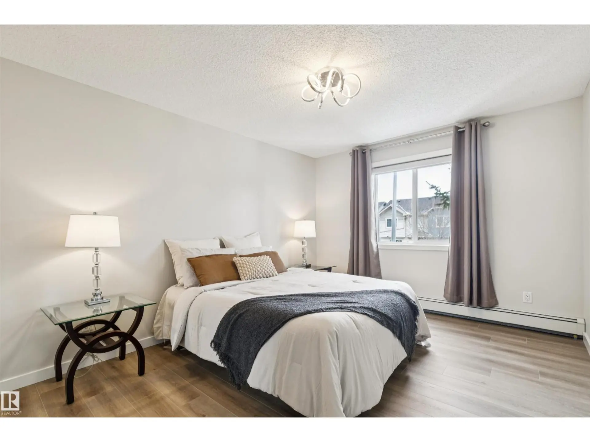 #206 14808 125 ST NW NW - Image 1