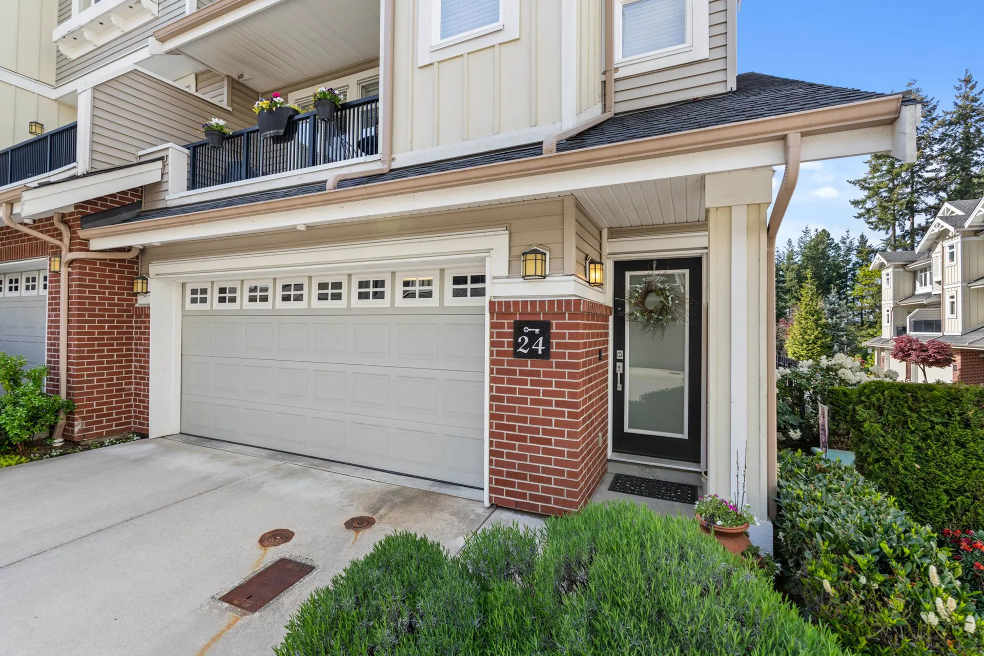 Property at #24 2925 King George Boulevard, Surrey, BC