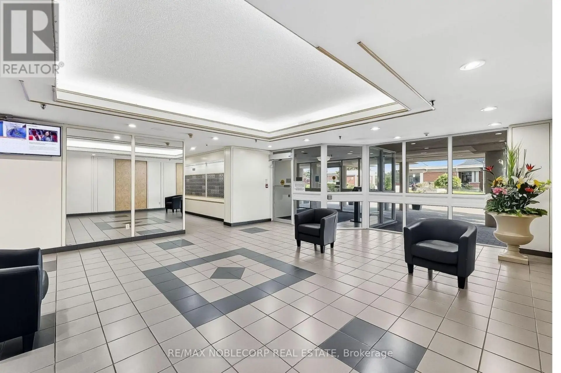 #1603 400 MCLEVIN AVENUE - Image 6