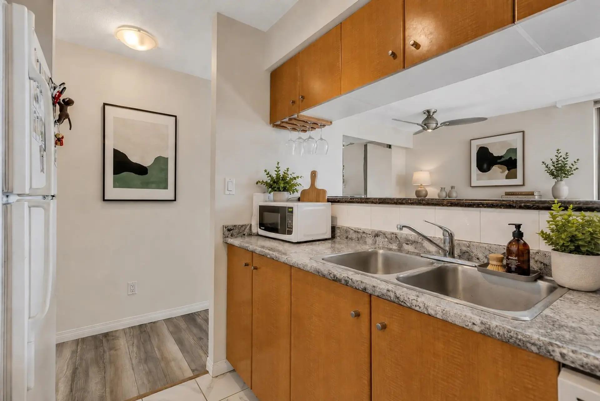 #1405 822 Homer Street - Image 5