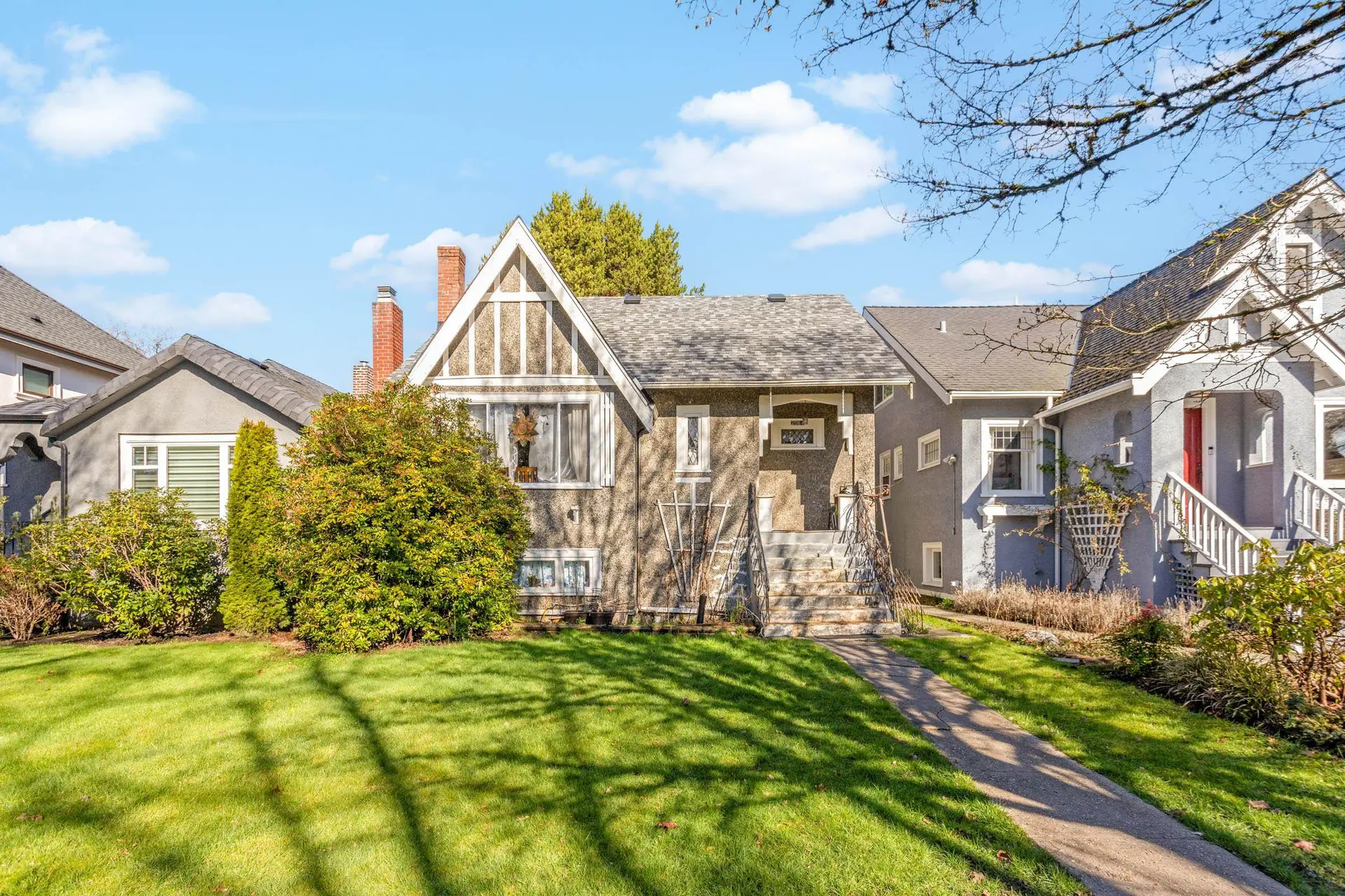 Property at 2861 W 15th Avenue, Vancouver, BC