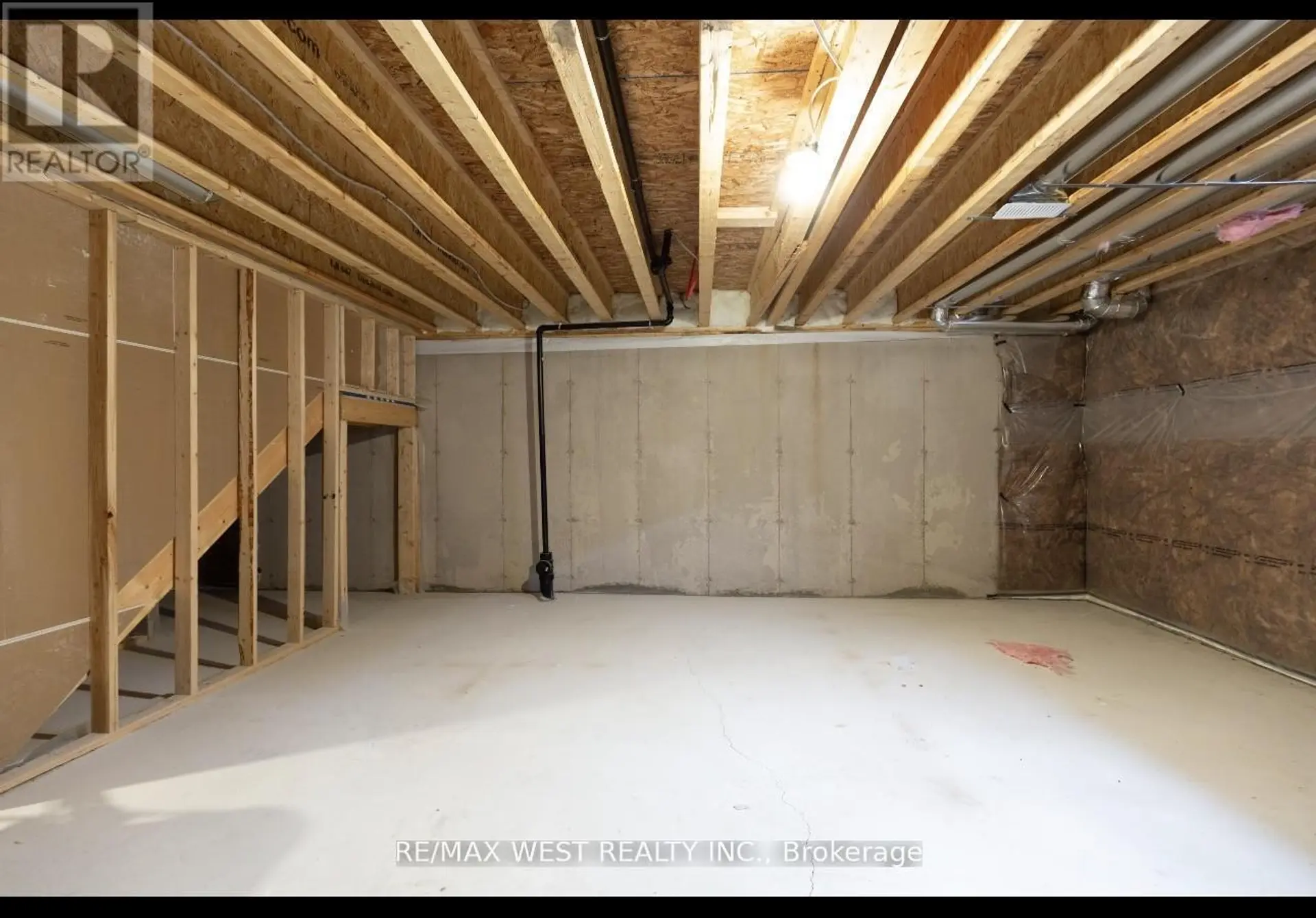 #4 7789 KALAR ROAD N - Image 19
