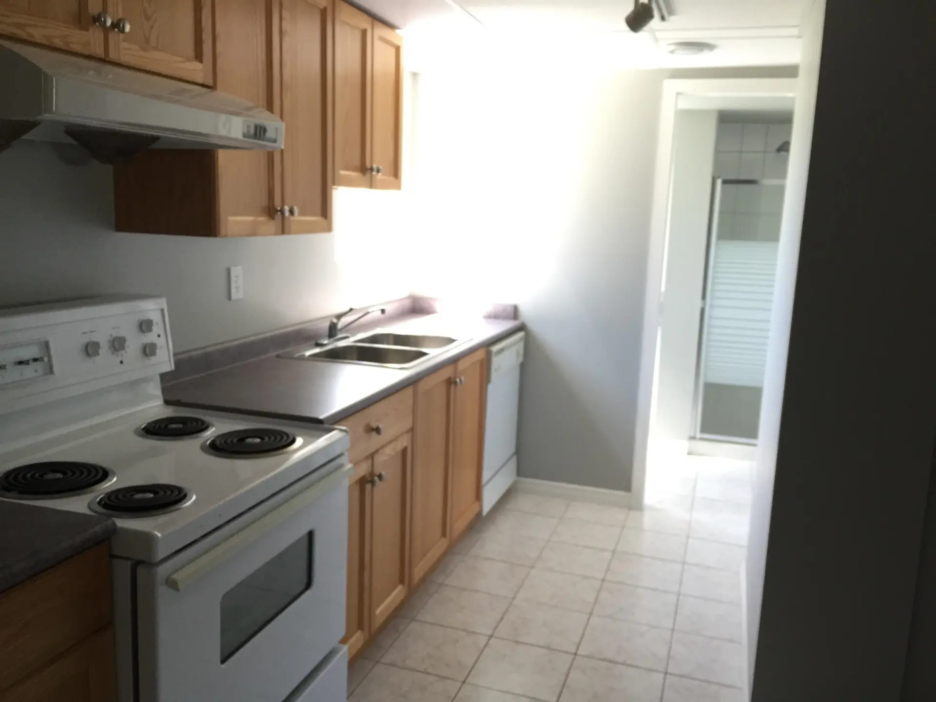 10837 145 A Street - Image 7