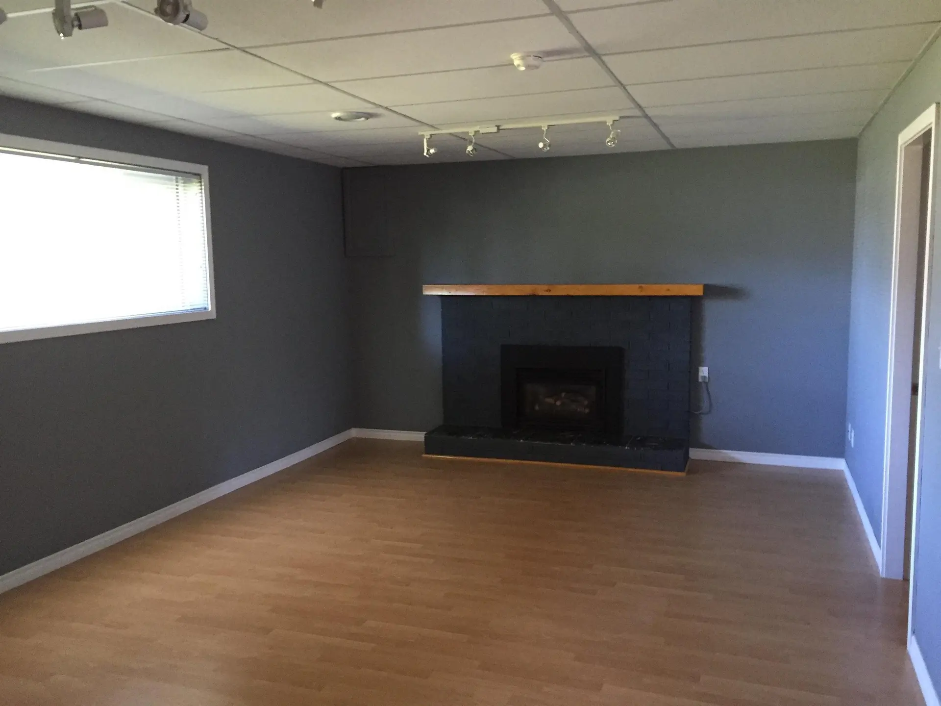 10837 145 A Street - Image 8
