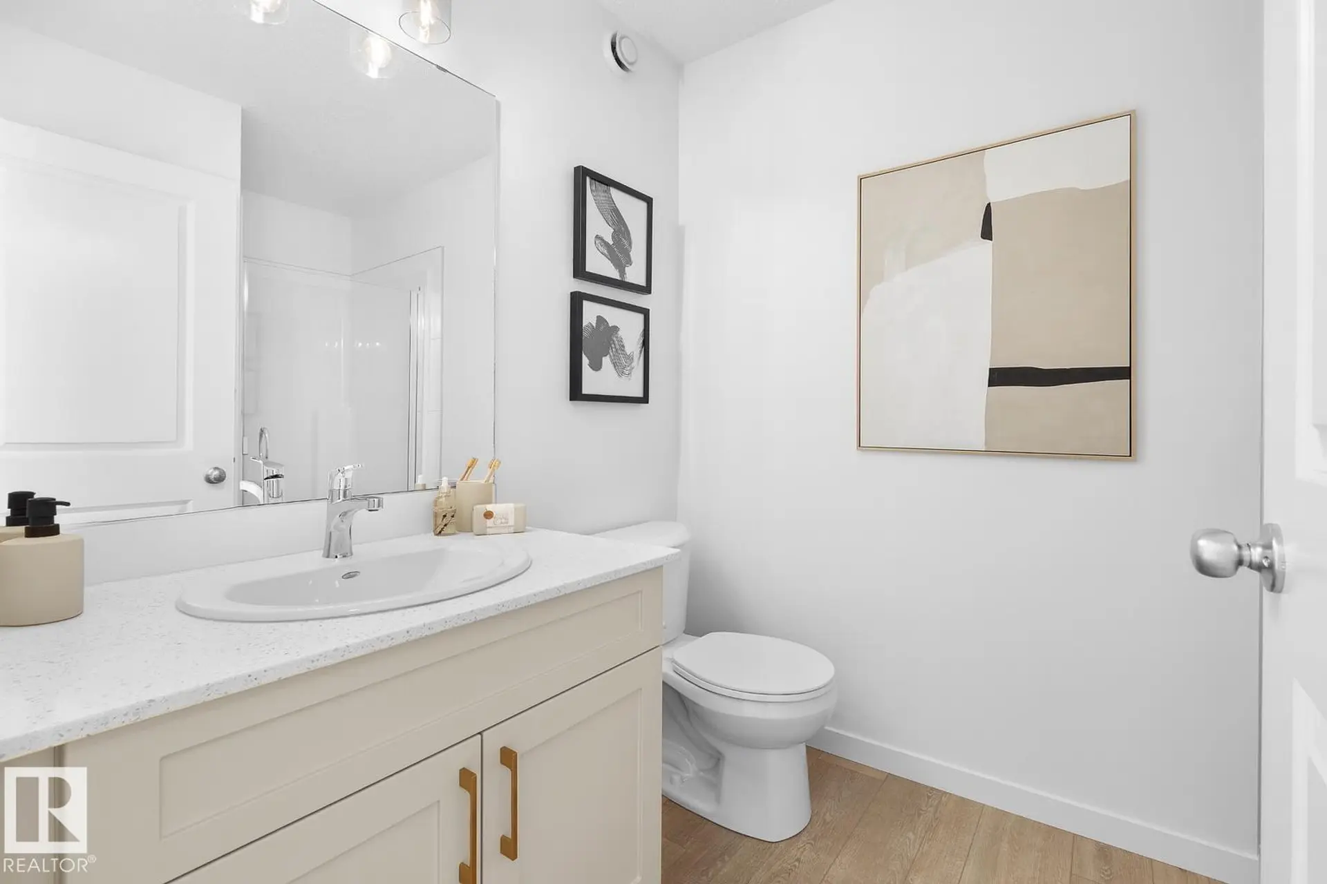 21012 24 AV NW - Image 14