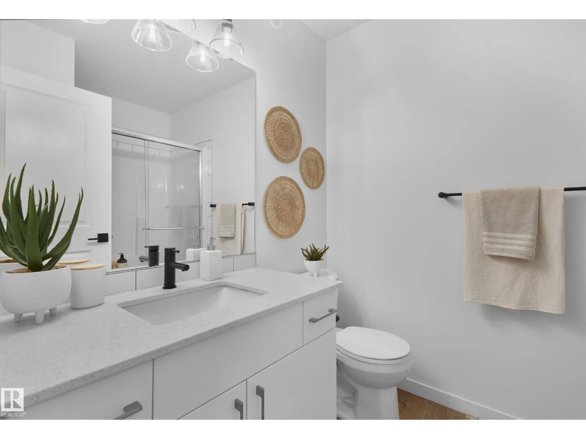 21016 24 AV NW - Image 12