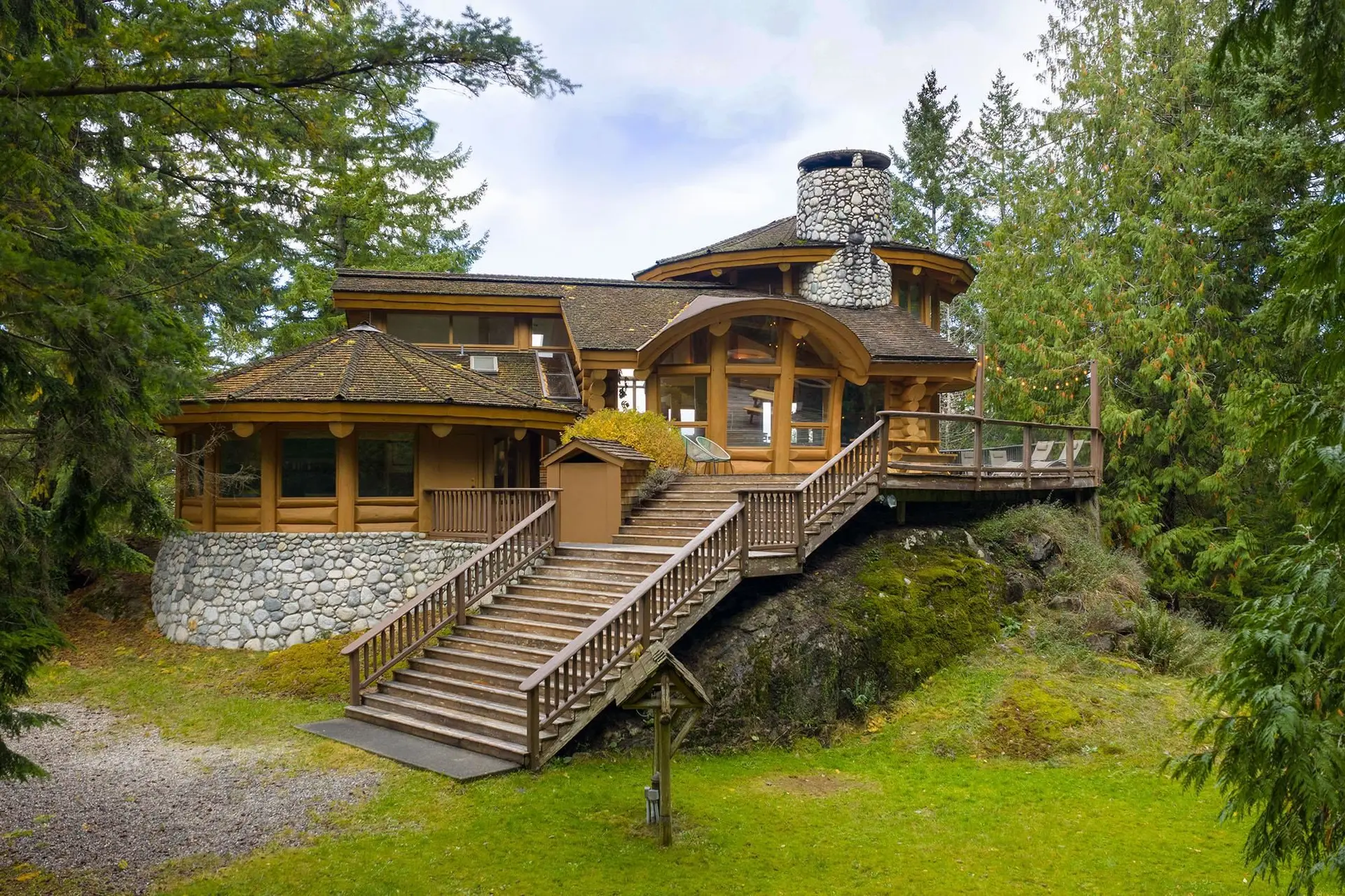 Property at 675 Cates Lane, Bowen Island, BC