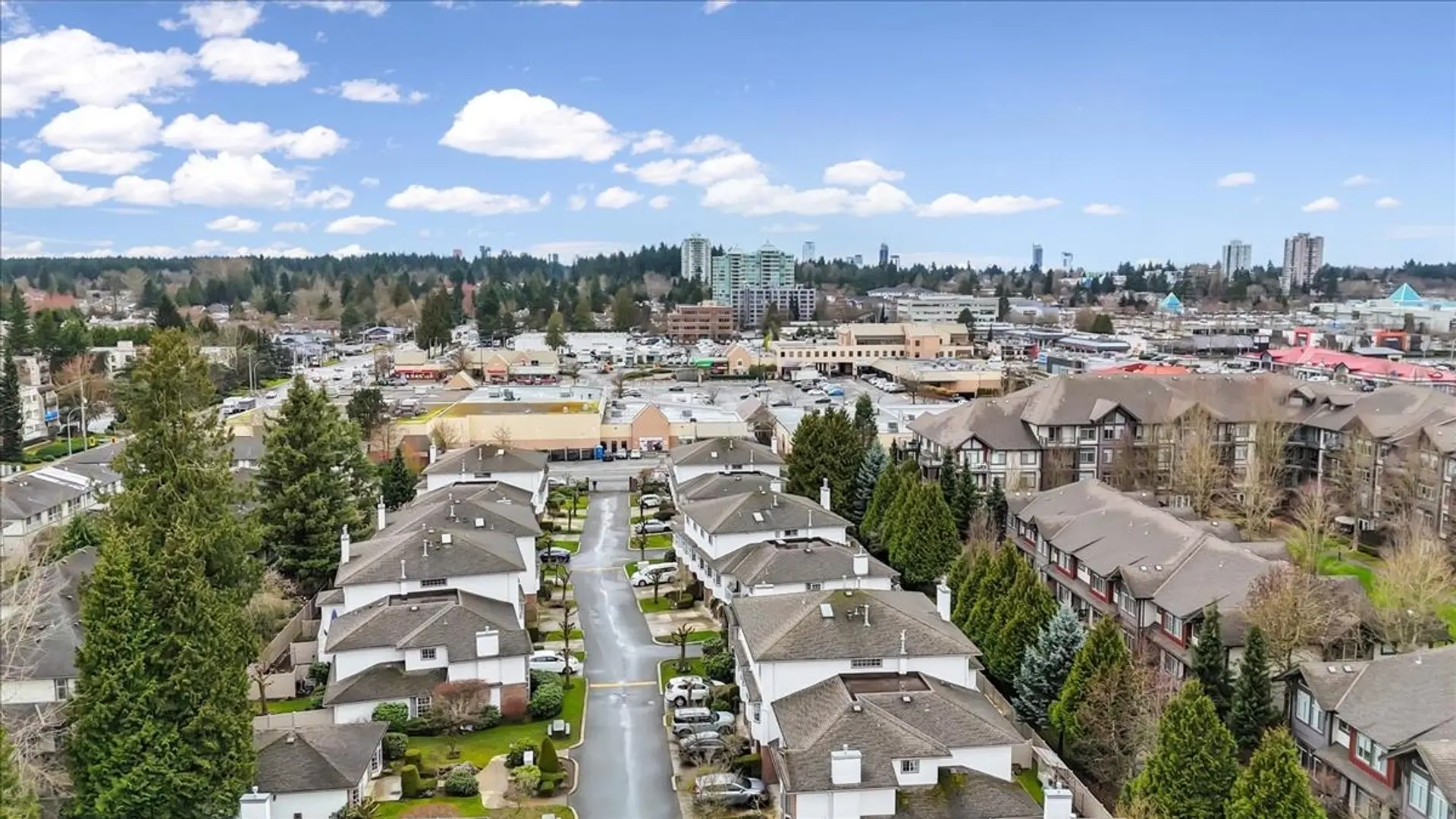 #25 10045 154 Street - Image 17