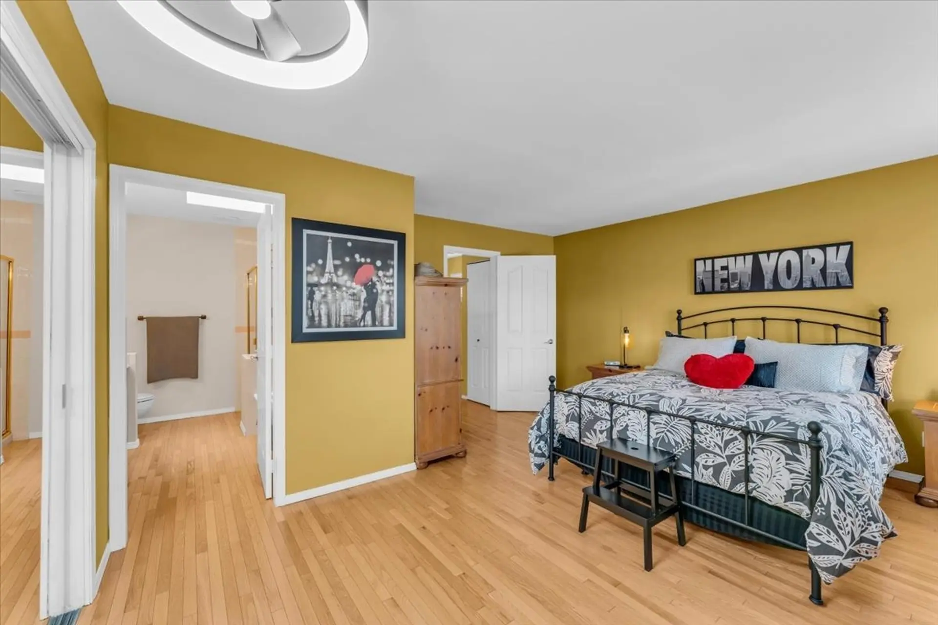 #25 10045 154 Street - Image 12