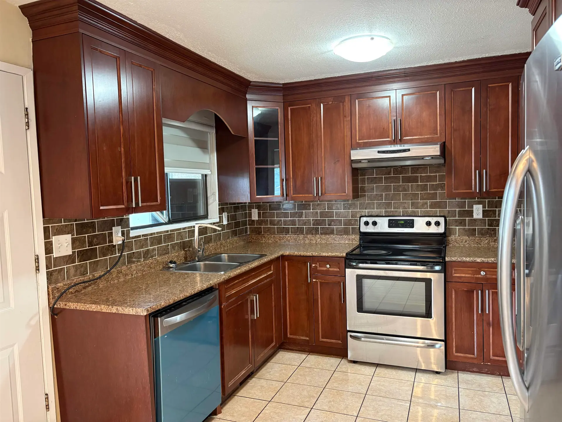 14863 87a Avenue - Image 5