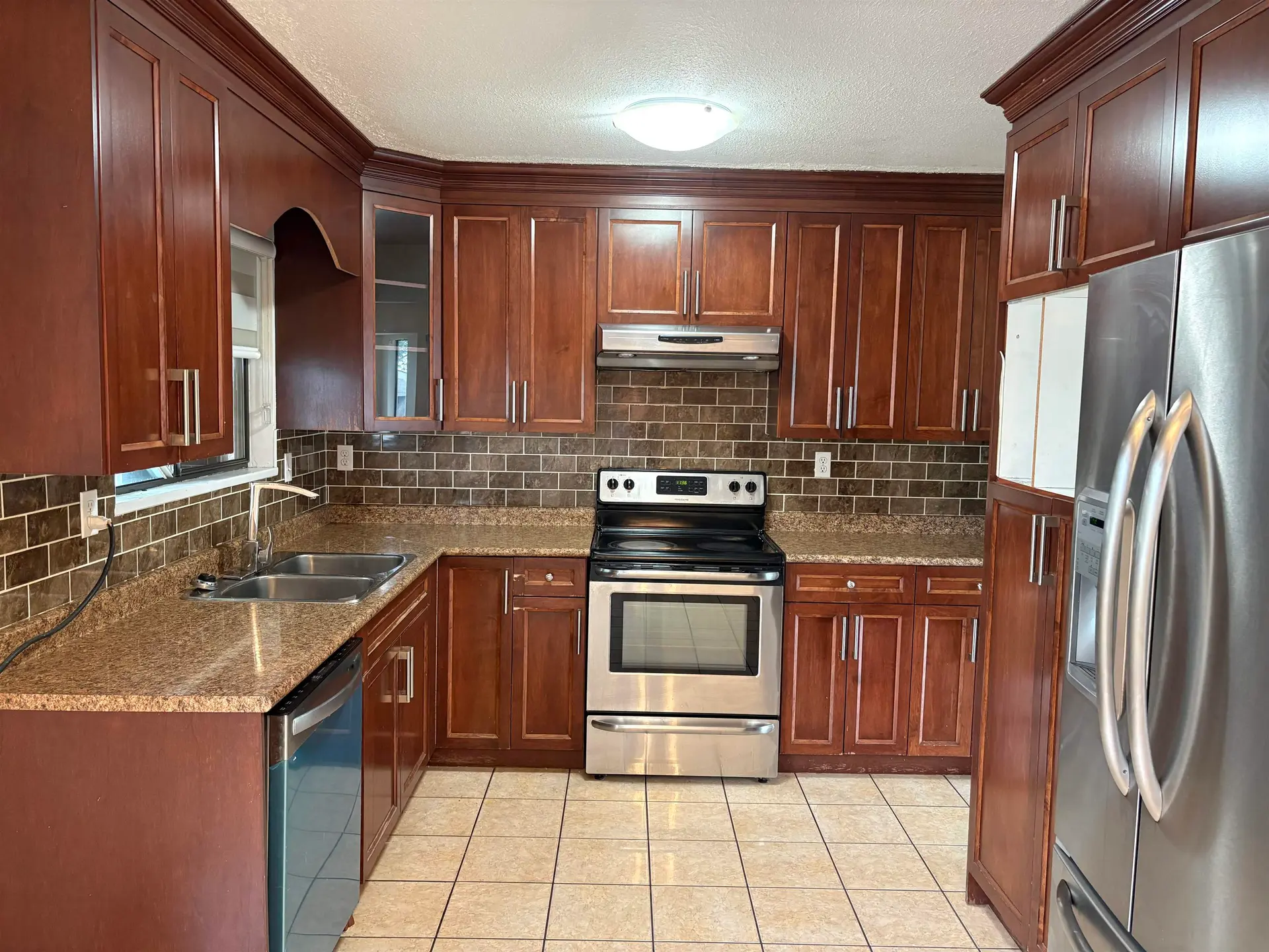 14863 87a Avenue - Image 4