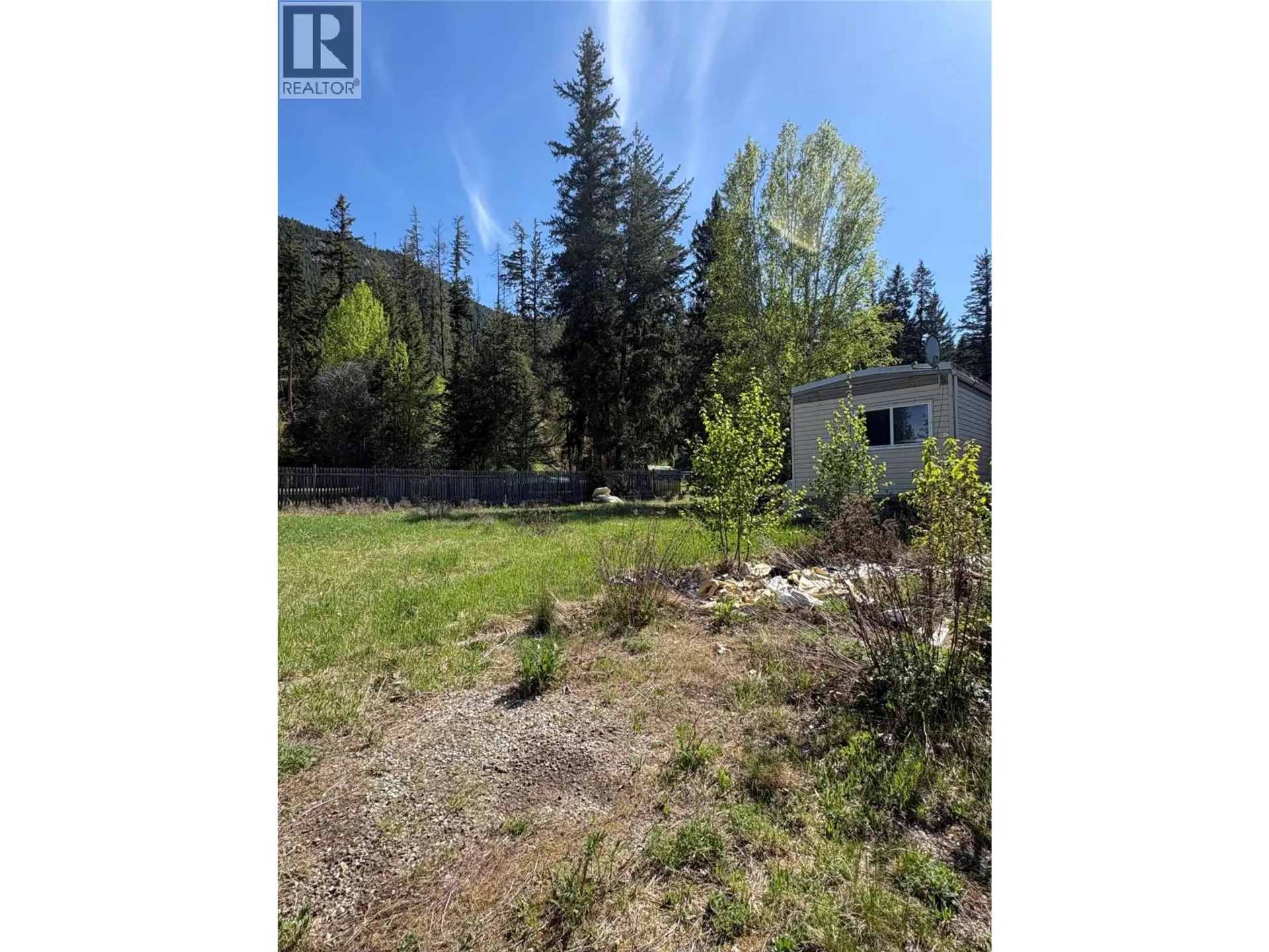 3164 Vavenby Bridge Road - Image 12