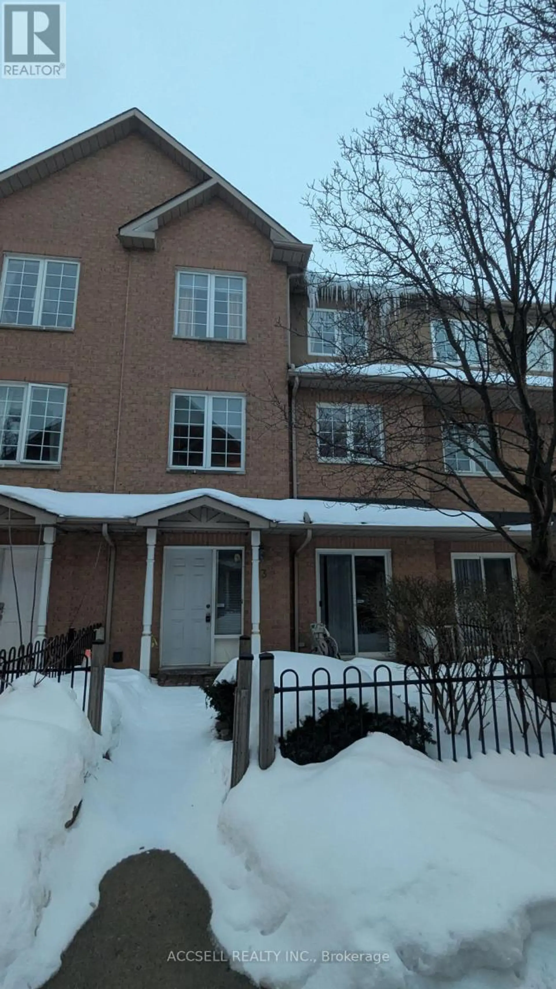 #13 20 ST MORITZ WAY - Image 1