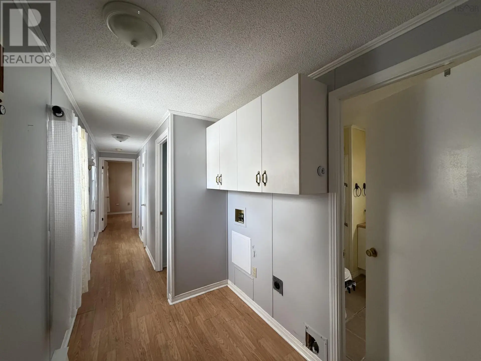 35 Third Street - Image 6