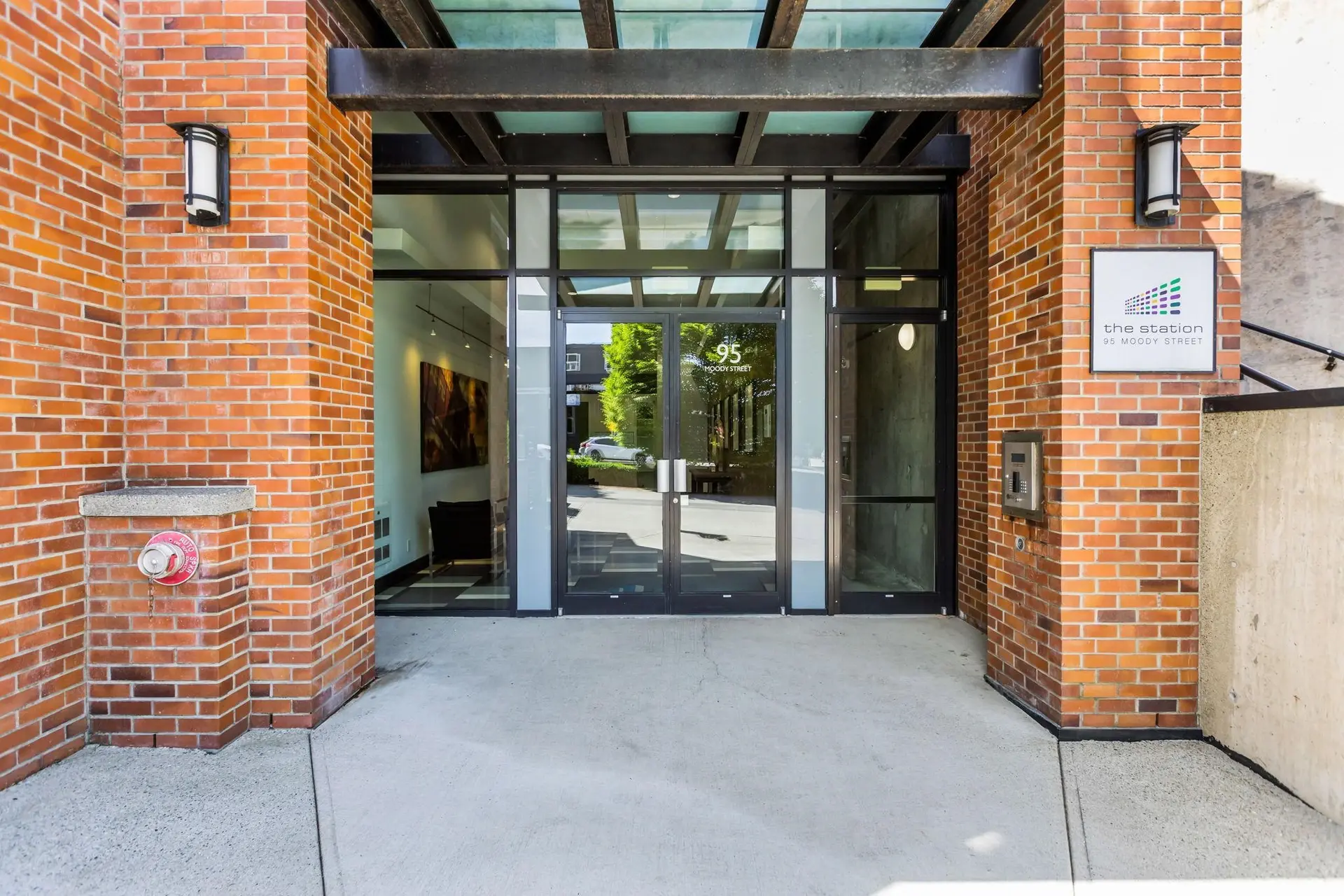 #516 95 Moody Street - Image 2