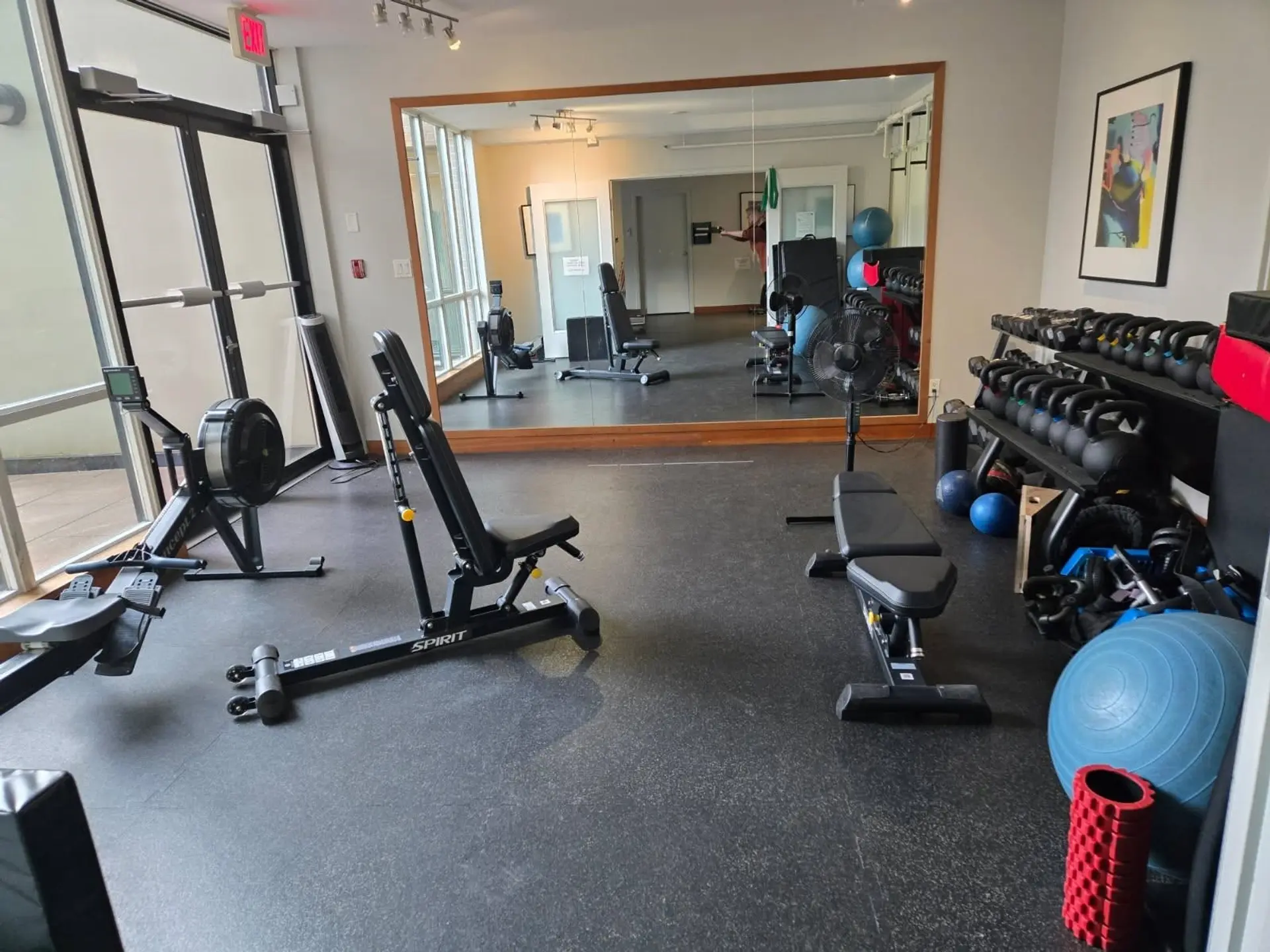 #404 10 Renaissance Square - Image 17