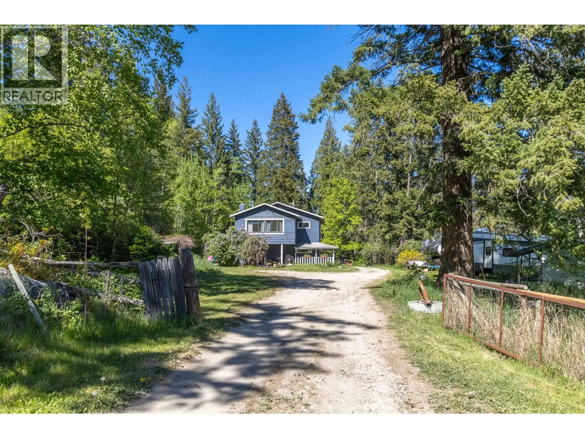 Property at 3591 65 Avenue NW, Salmon Arm, BC