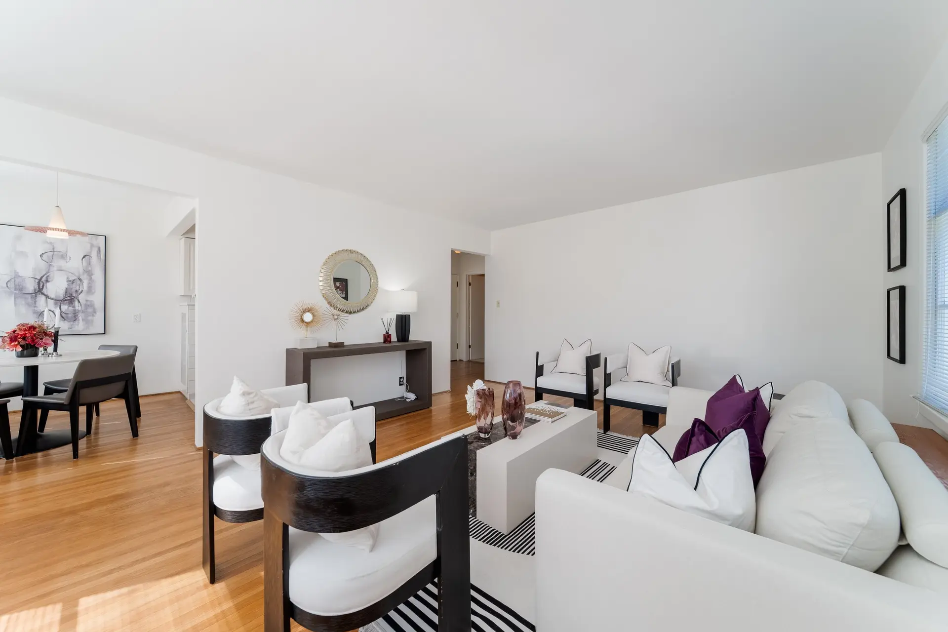 #307 1565 Burnaby Street - Image 4