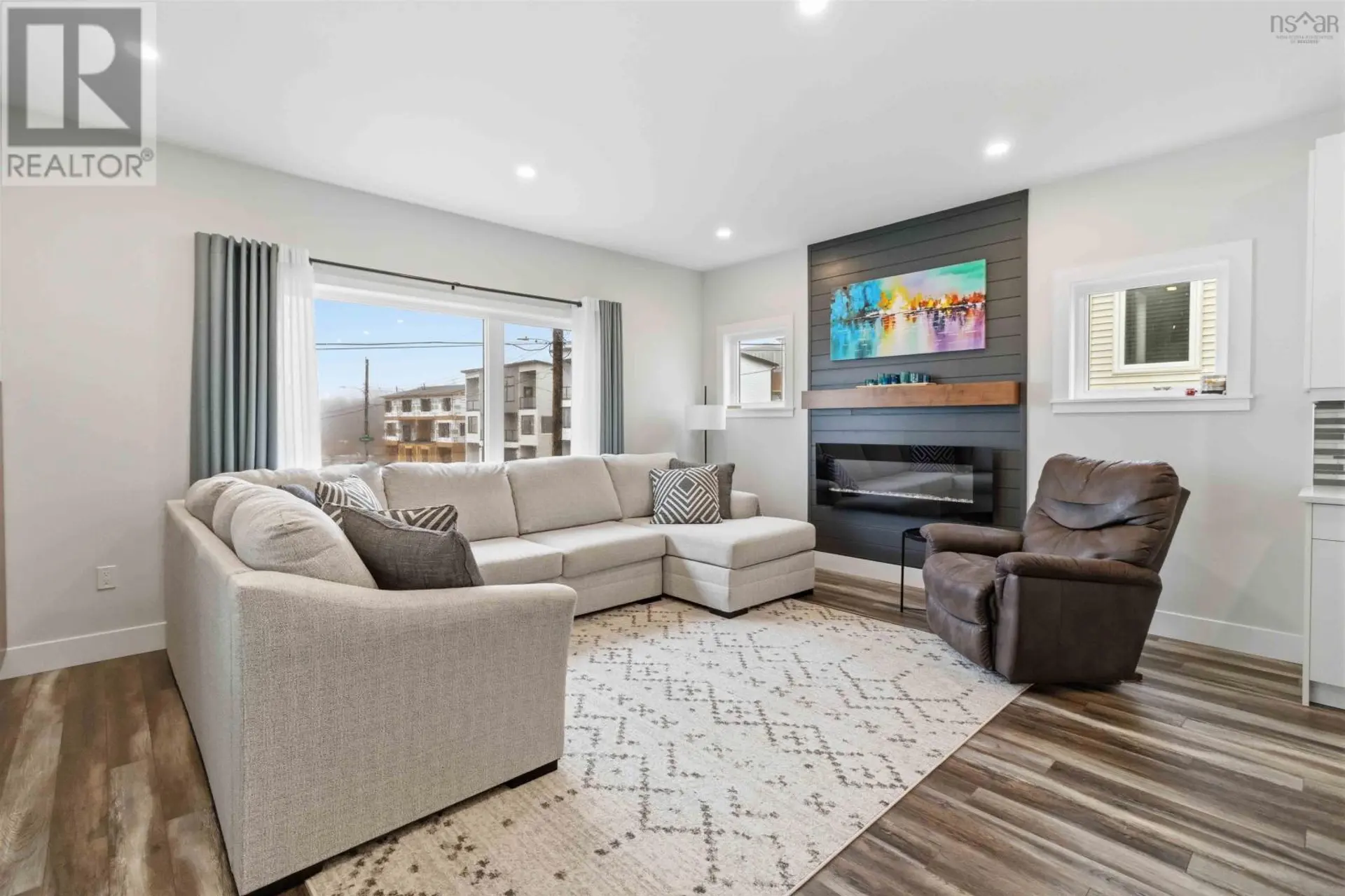 98 Angler Drive - Image 5