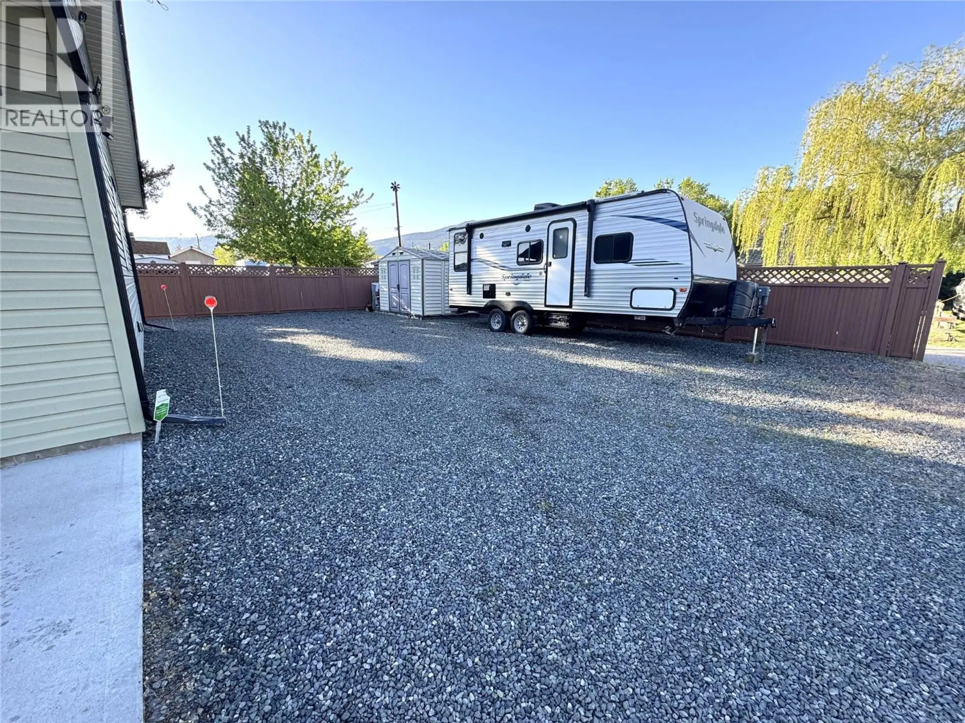 2402 COLDWATER Avenue - Image 18