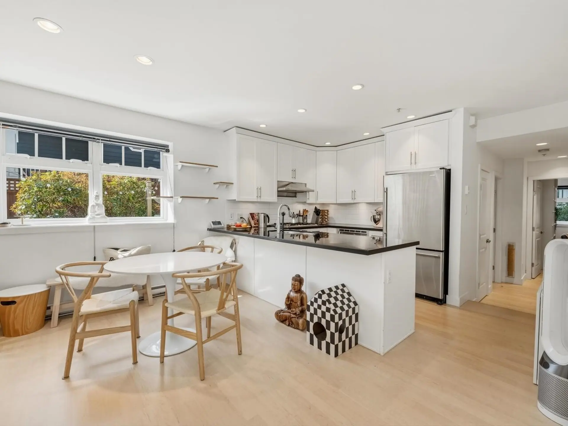 Property at 83 W 15th Avenue, Vancouver, BC