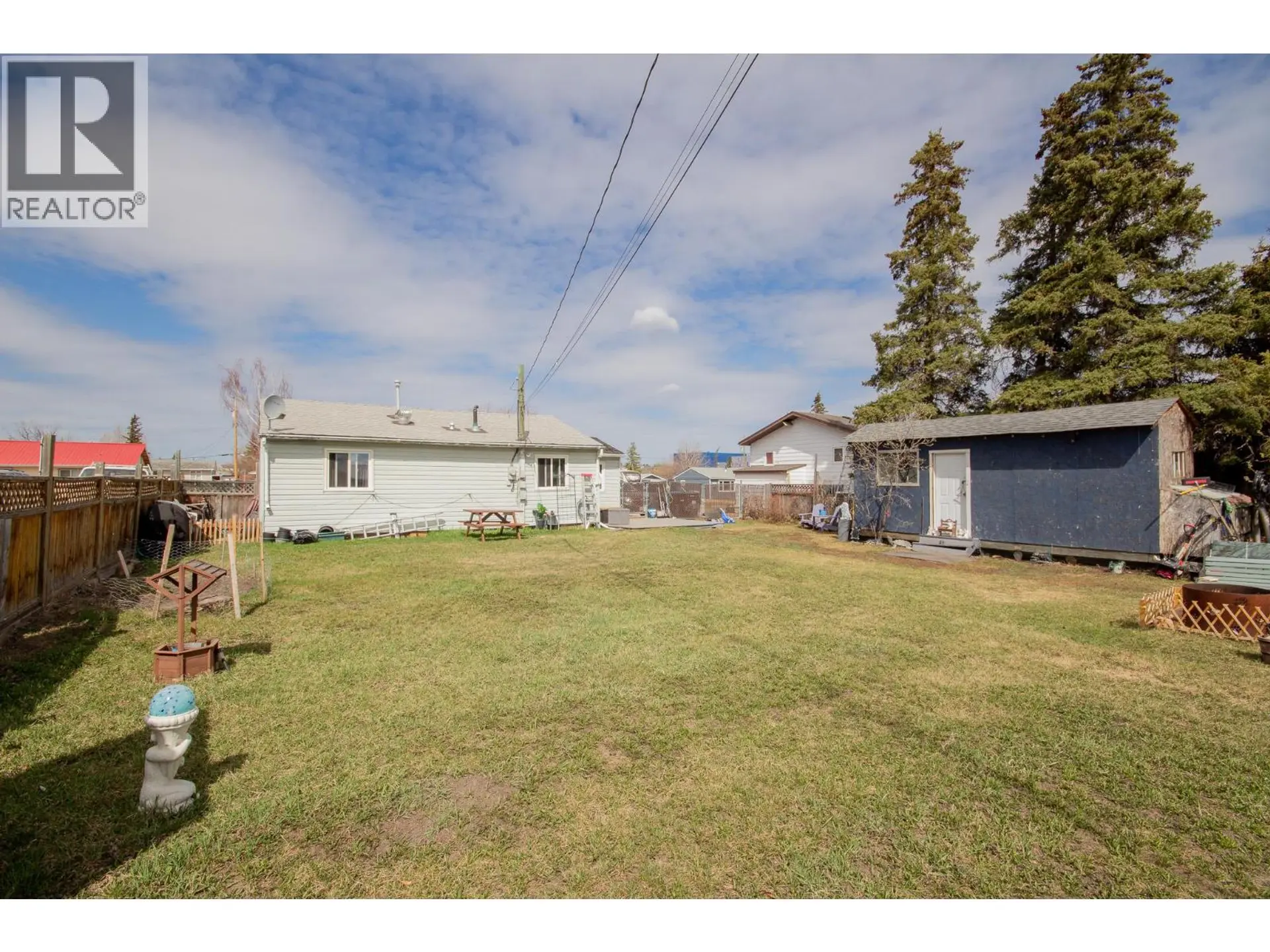 1217 115 Avenue - Image 11