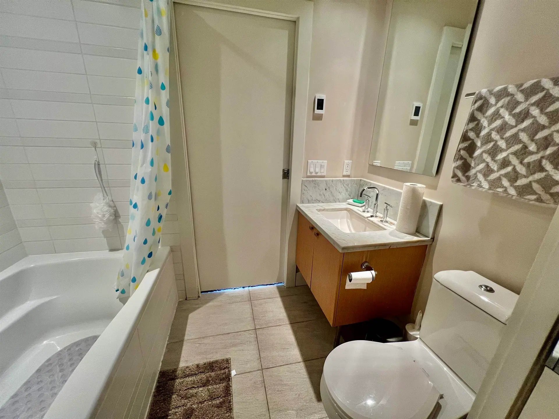 #201 6080 Iona Drive - Image 13