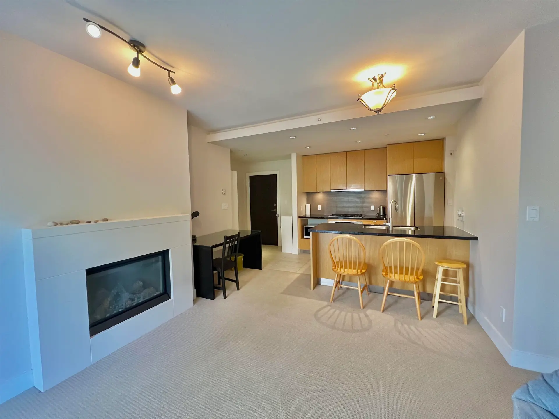 #201 6080 Iona Drive - Image 9