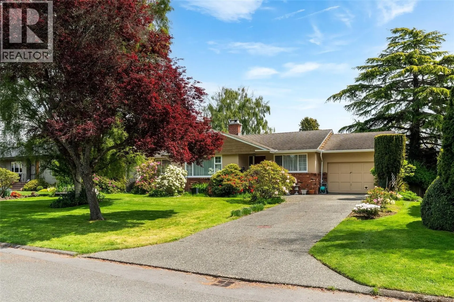 Property at 2807 Dunlevy St, Oak Bay, BC