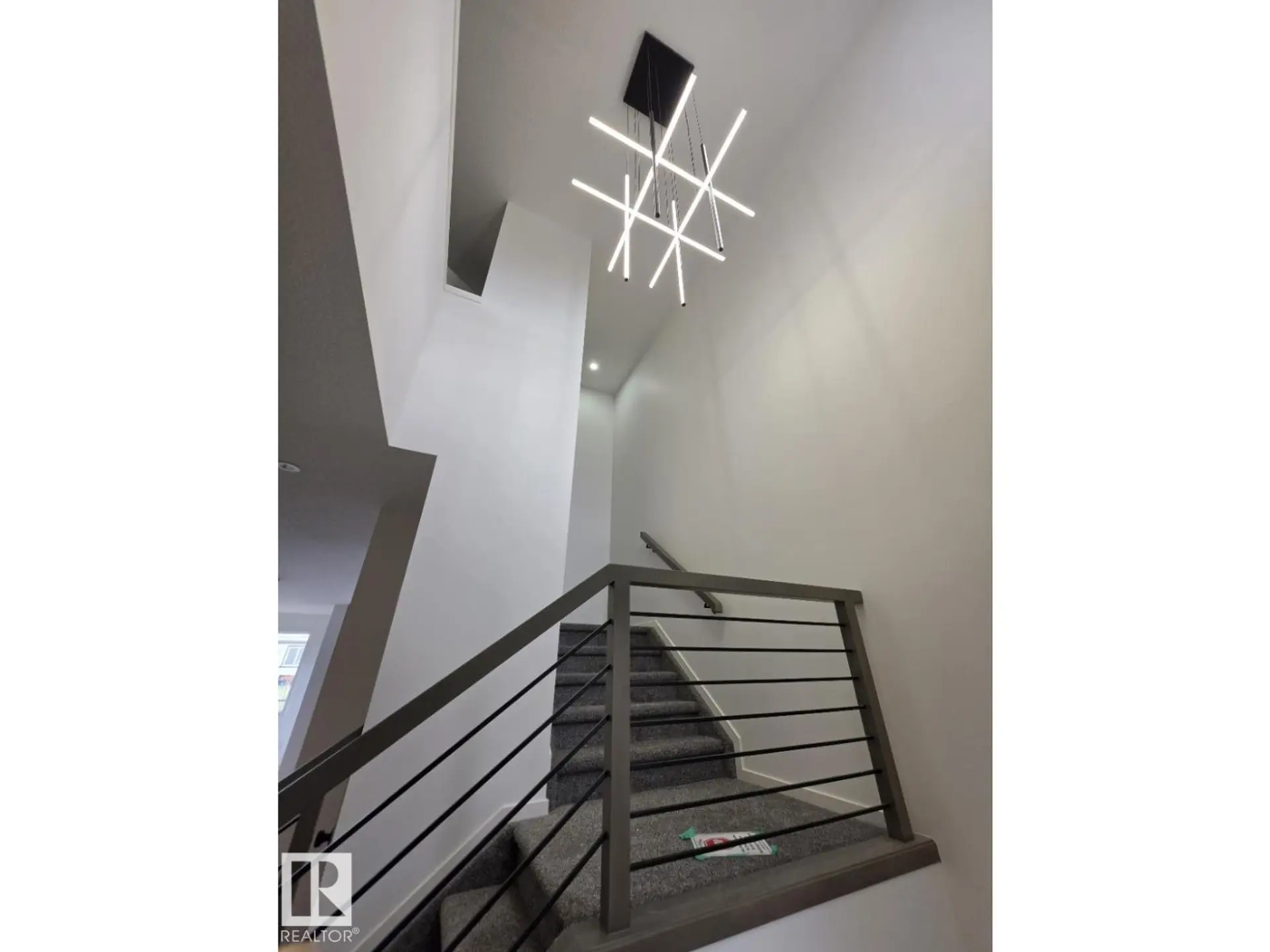 7706 174A AV NW - Image 7