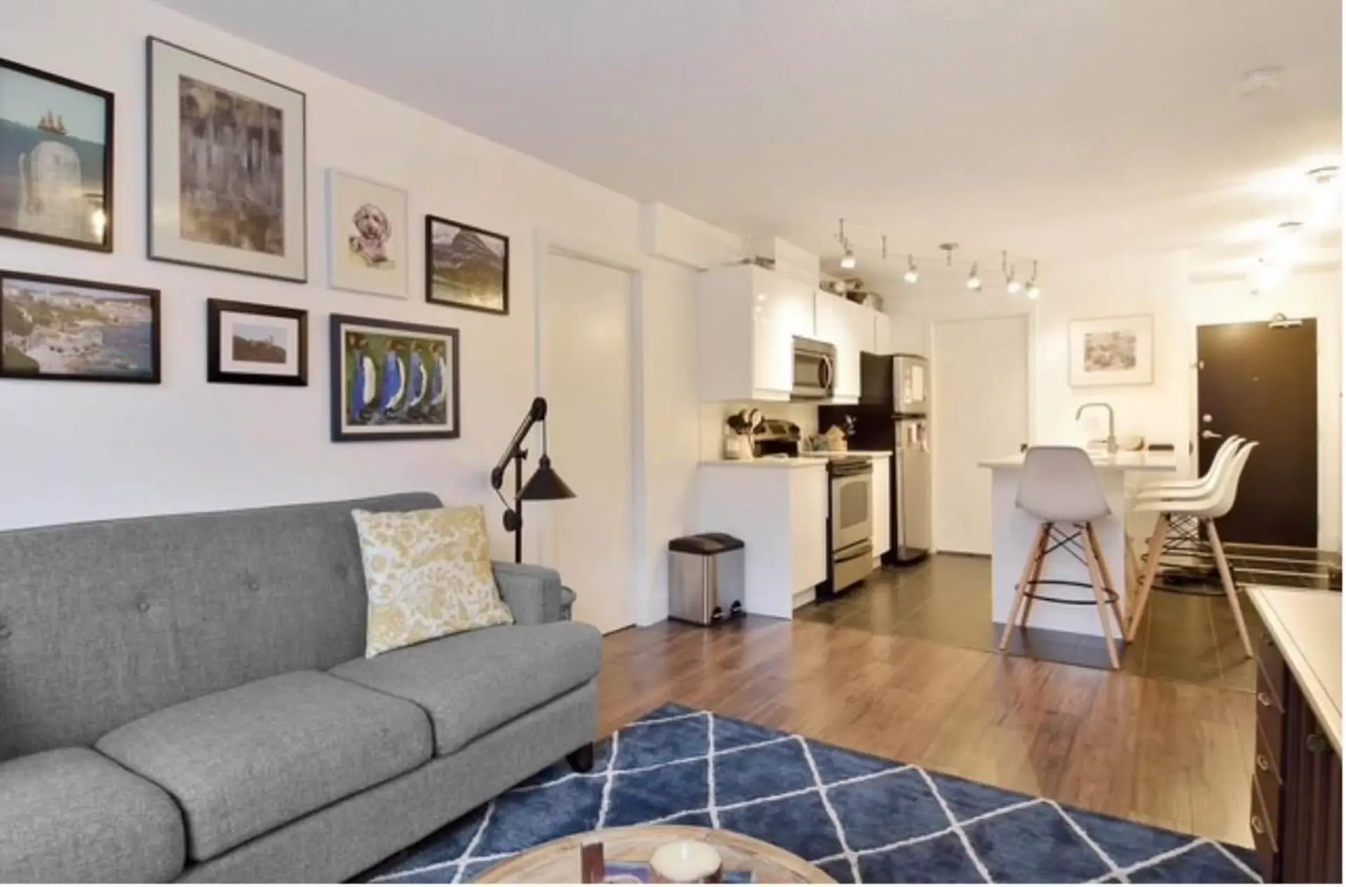 #409 933 Hornby Street - Image 5