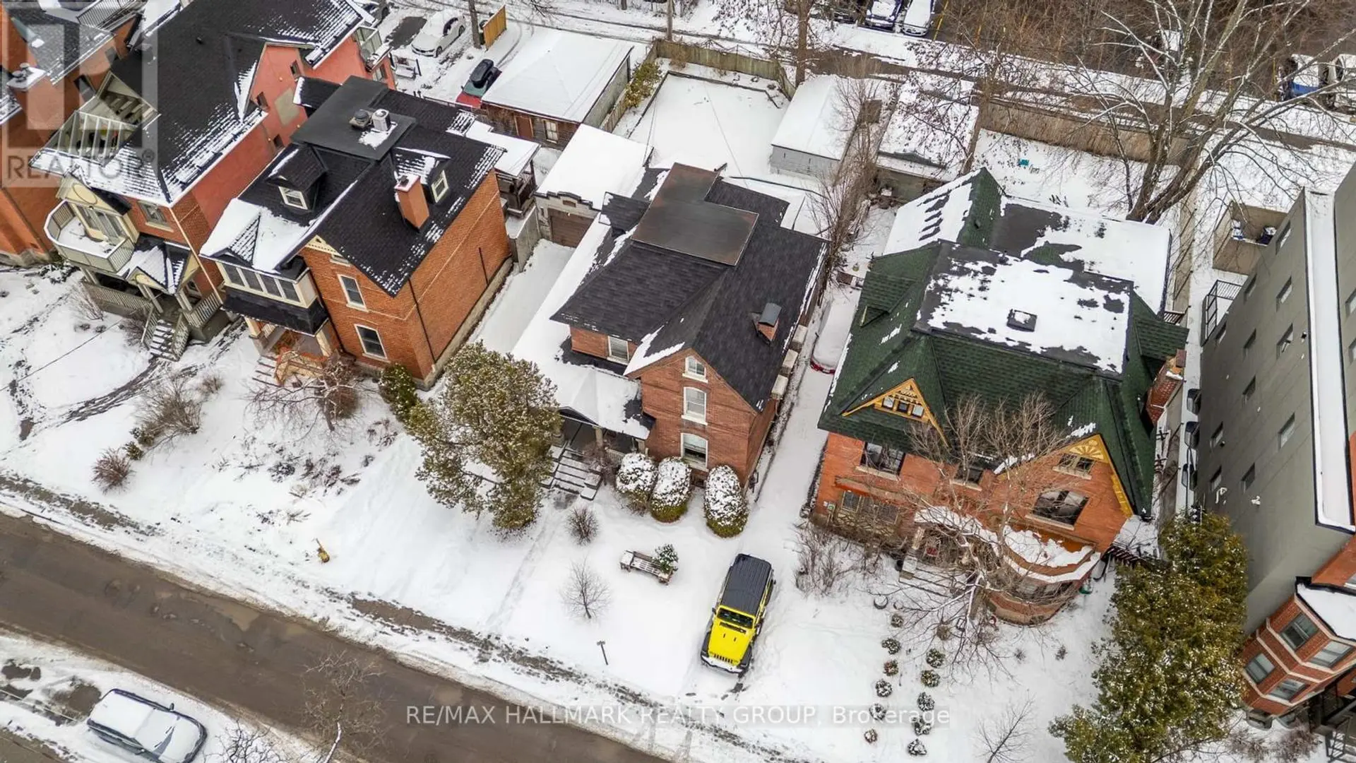 45 RUSSELL AVENUE - Image 12