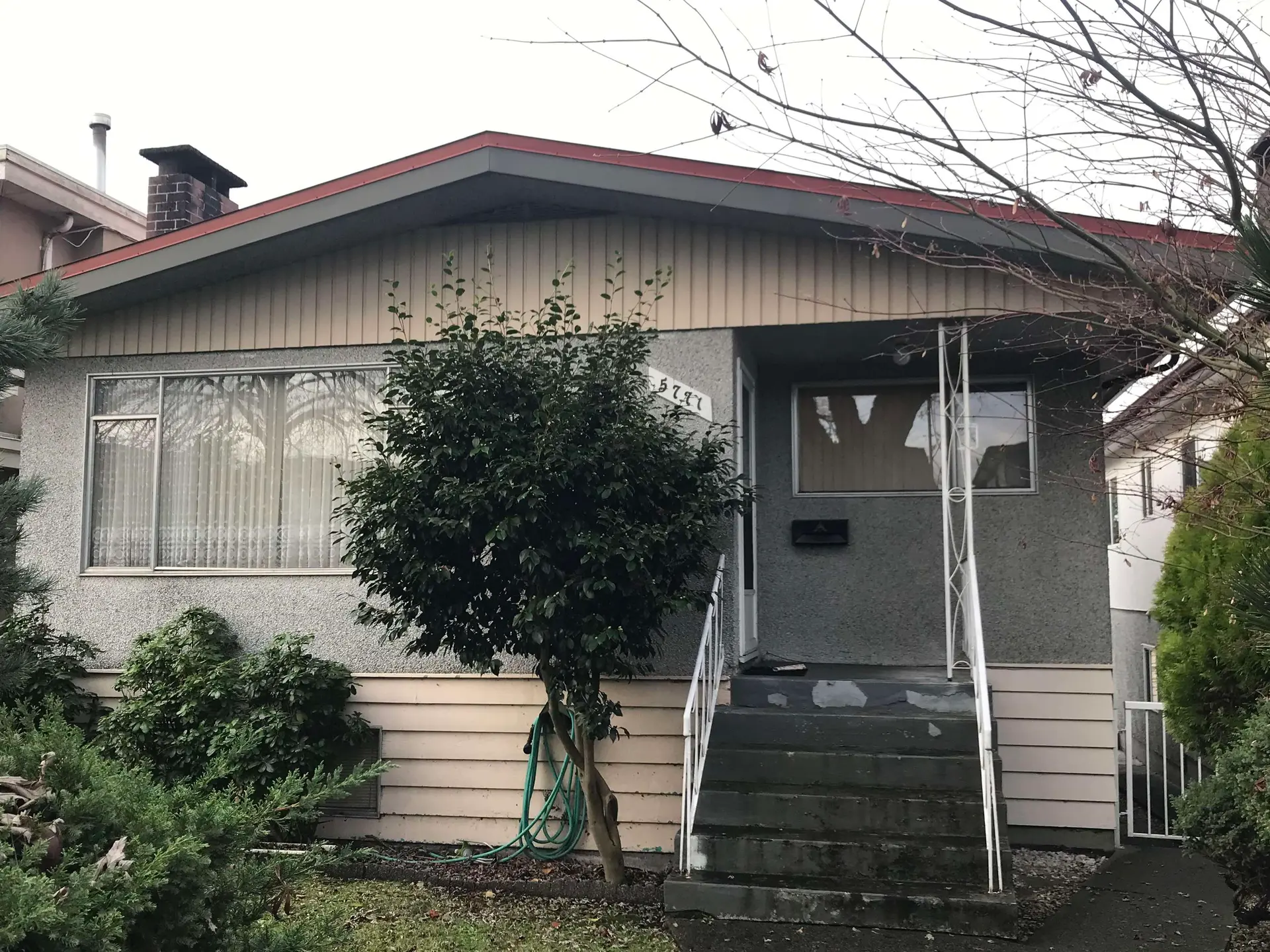 5771 Sherbrooke Street - Image 2