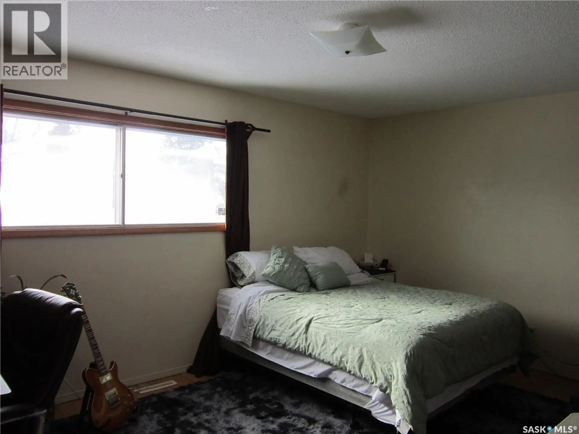 552 6th STREET E - Image 6