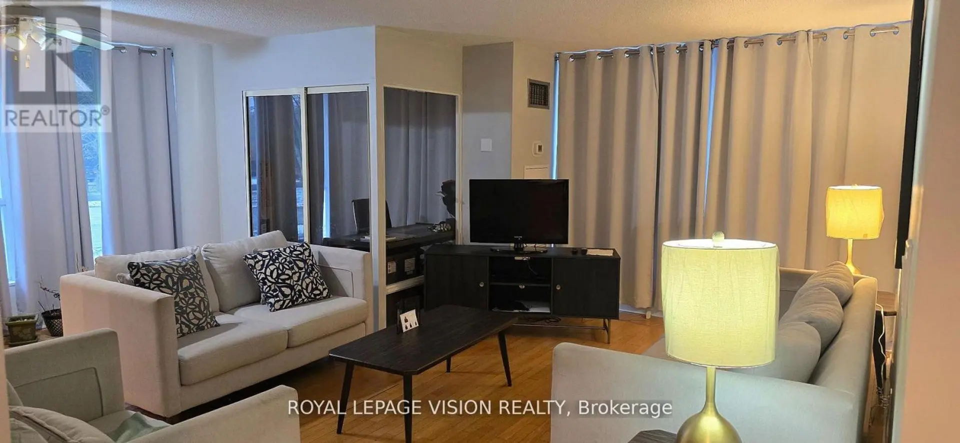 #106 3231 EGLINTON AVENUE E - Image 17