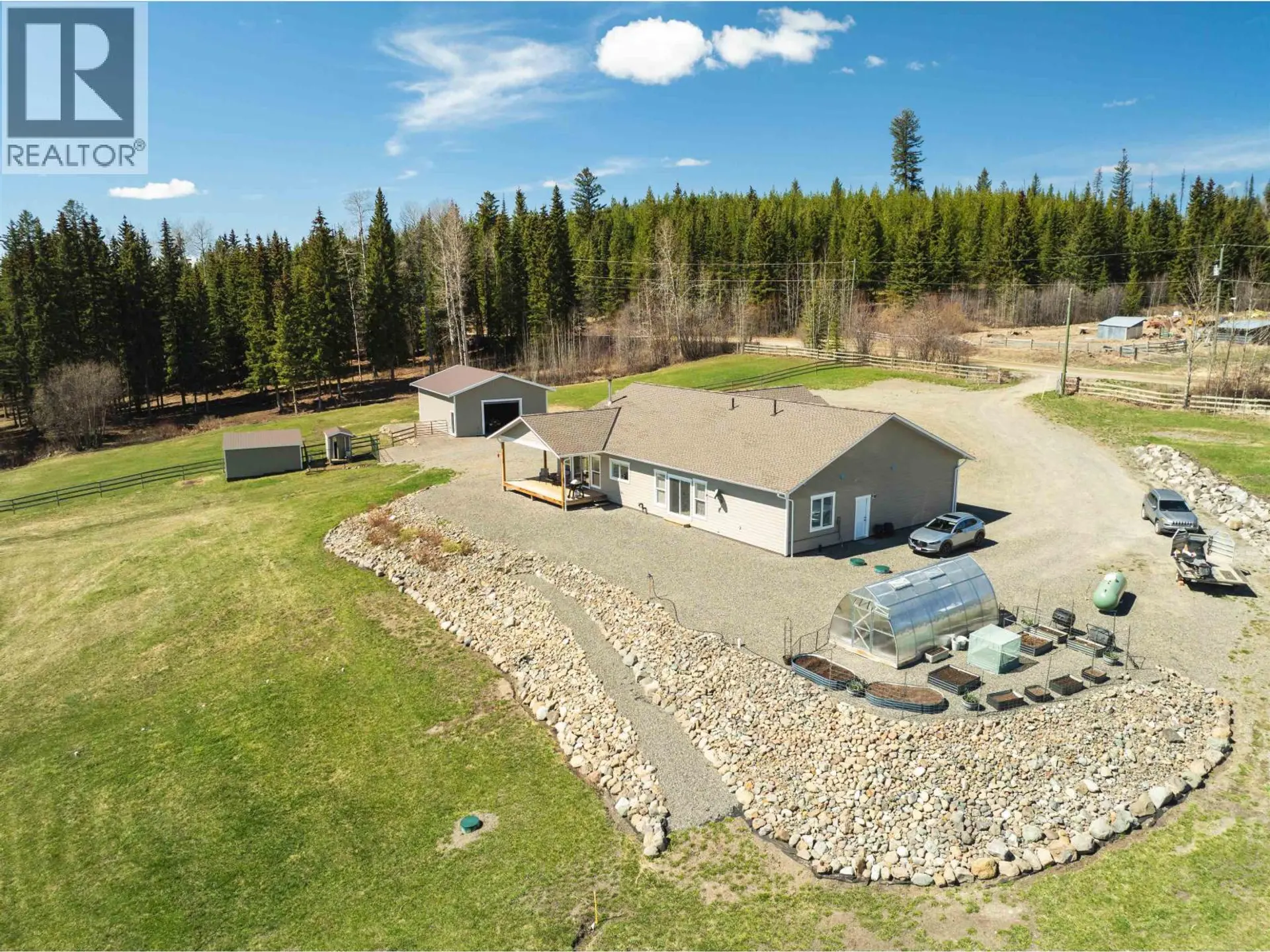 Property at 7155 GROSSETT ROAD, Lone Butte, BC
