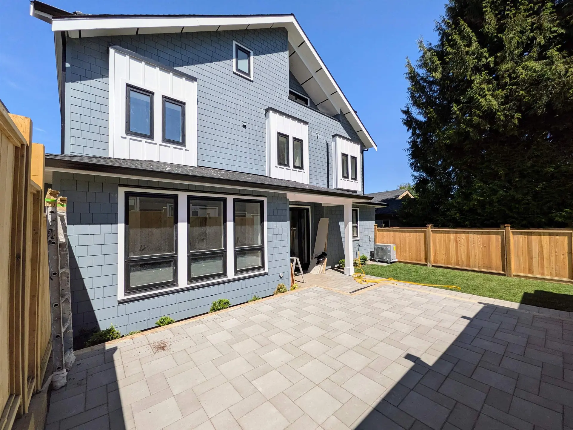 Property at 918 E 16th Avenue, Vancouver, BC