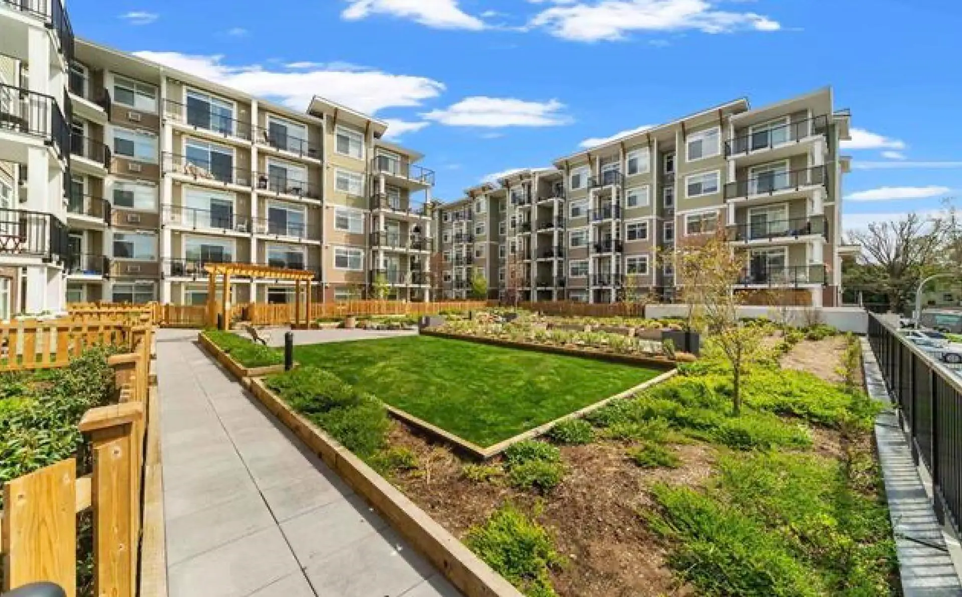#503 20696 Eastleigh Crescent - Image 20