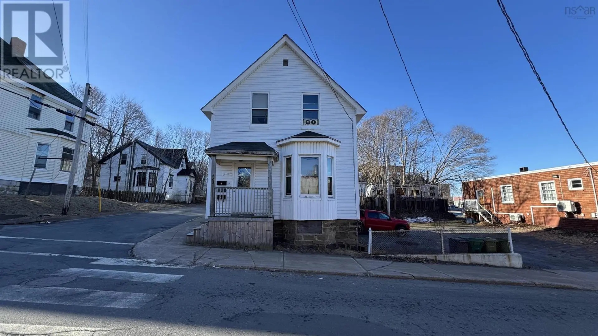 203 MacLean Street - Image 1
