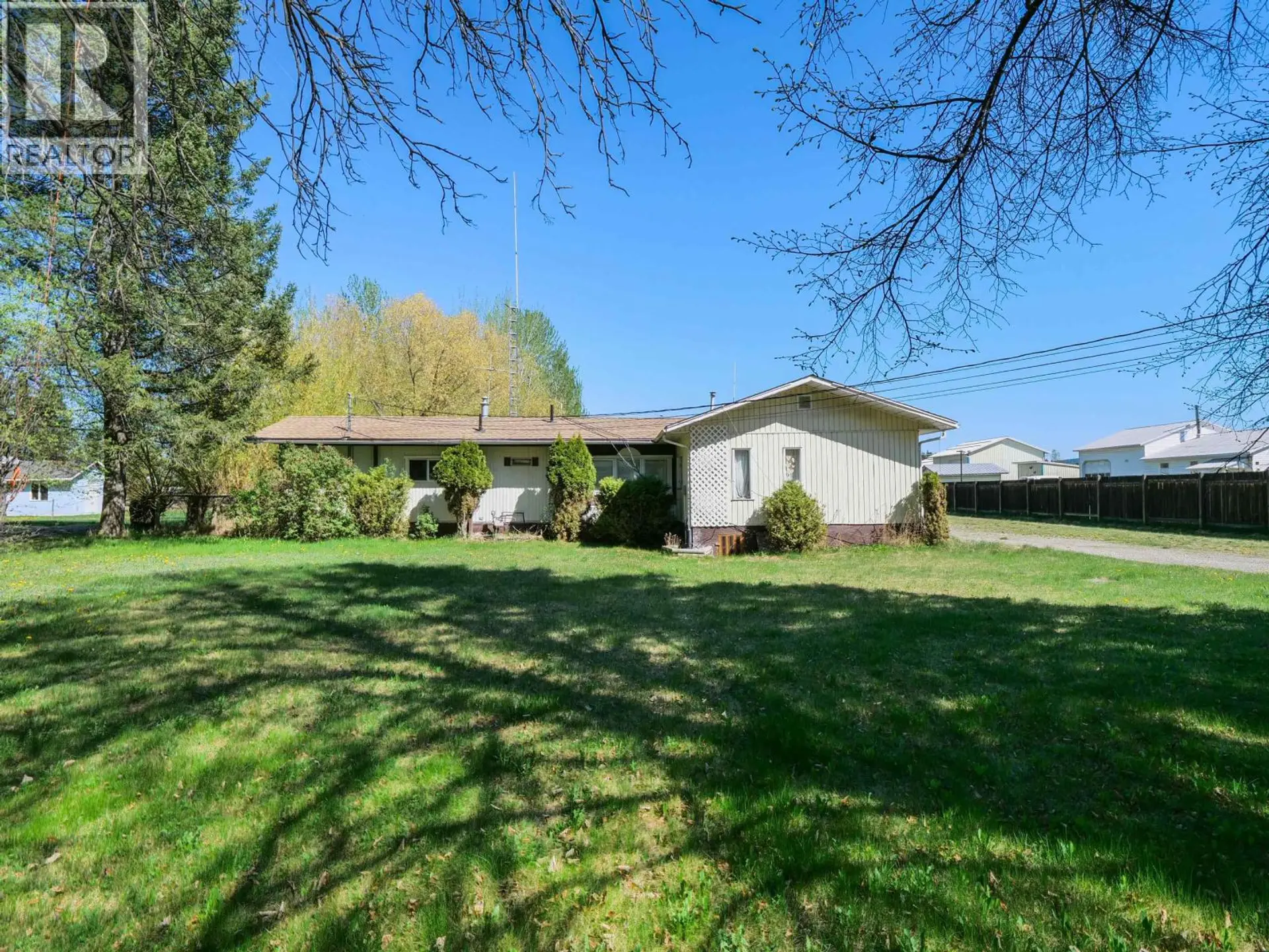 Property at 982 MAPLE HEIGHTS ROAD, Quesnel, BC