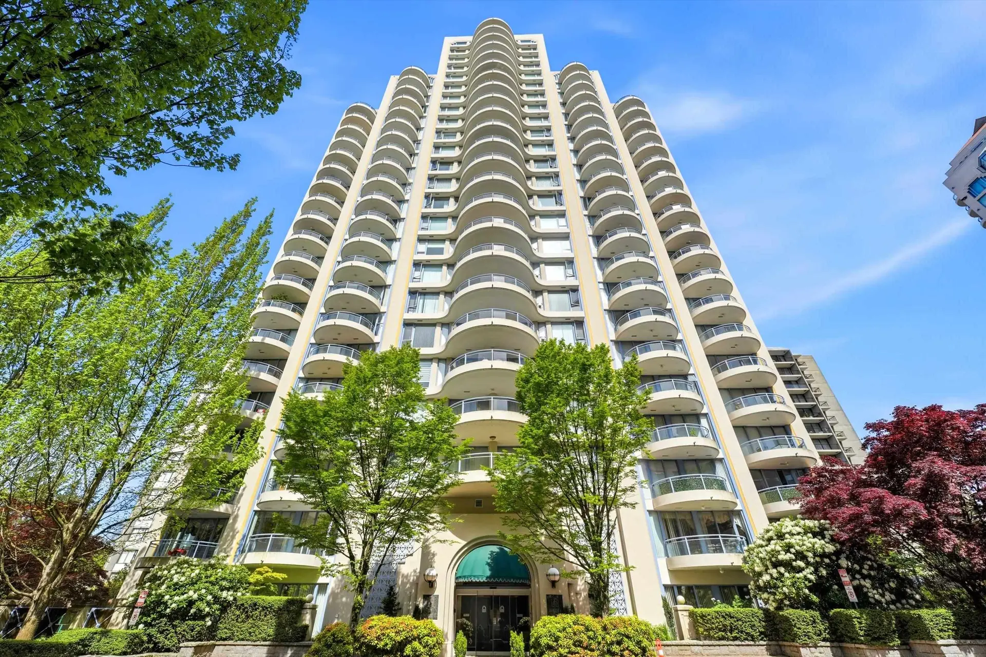 Property at #1701 739 Princess Street, New Westminster, BC