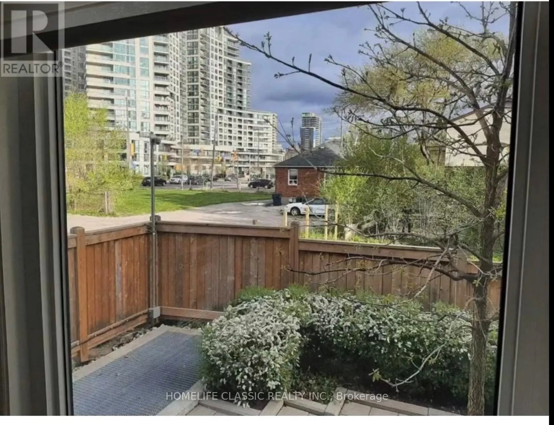 #9 11 ELDORA AVENUE - Image 3