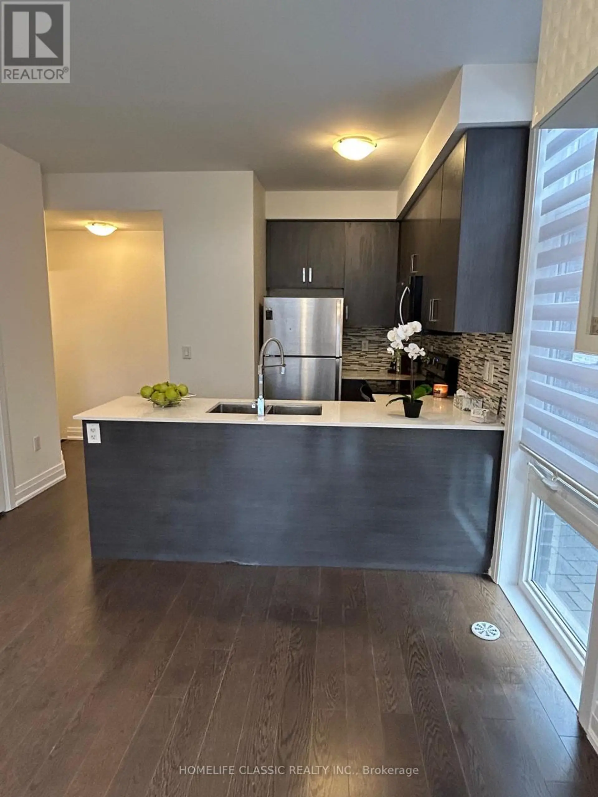 #9 11 ELDORA AVENUE - Image 7