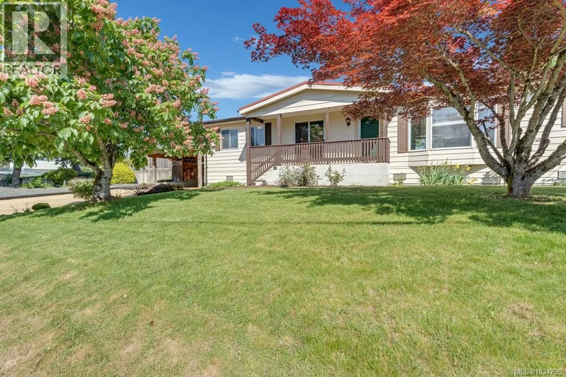 Property at 504 Wilrose Pl, Ladysmith, BC
