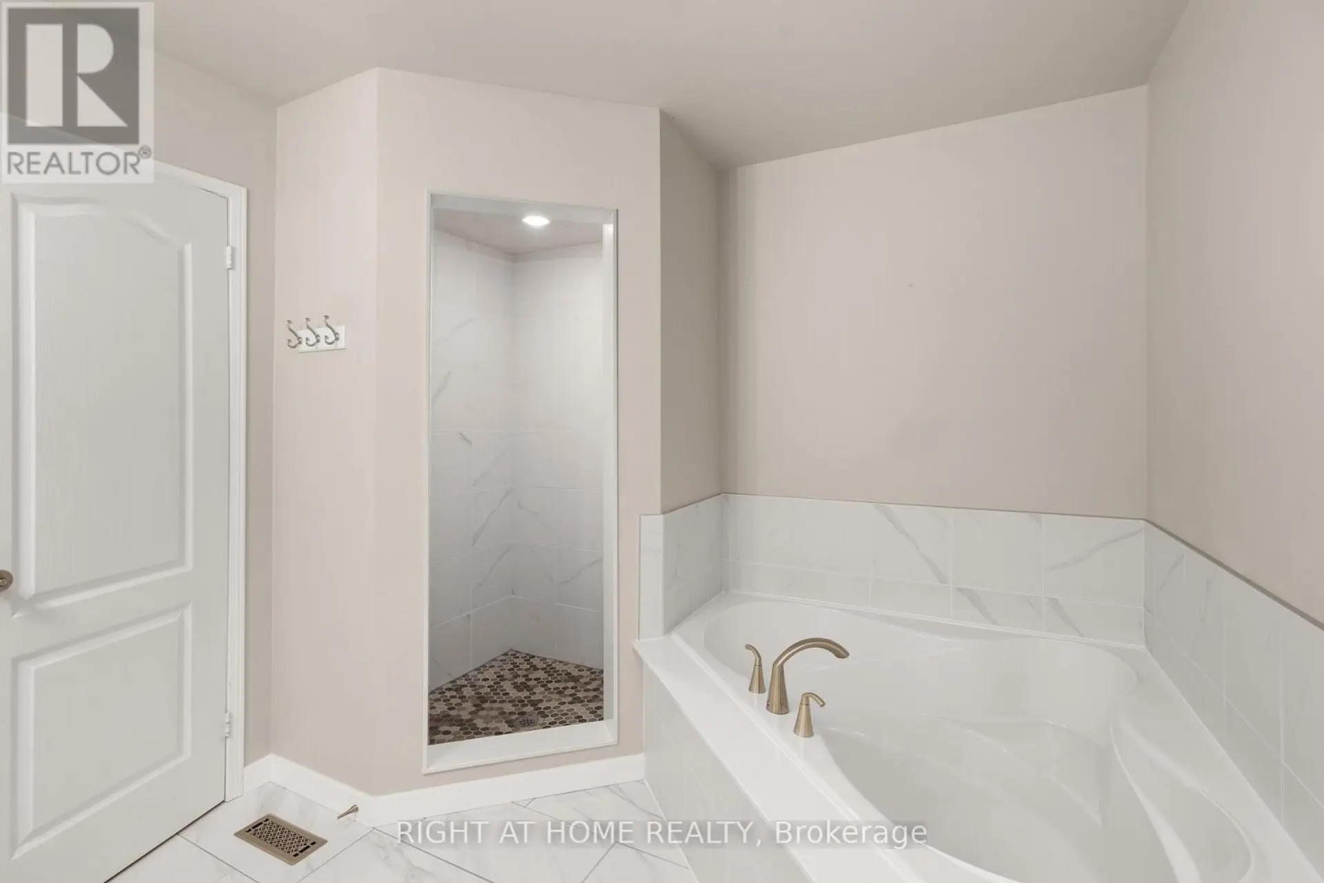 2161 FOREST GATE PARK - Image 11
