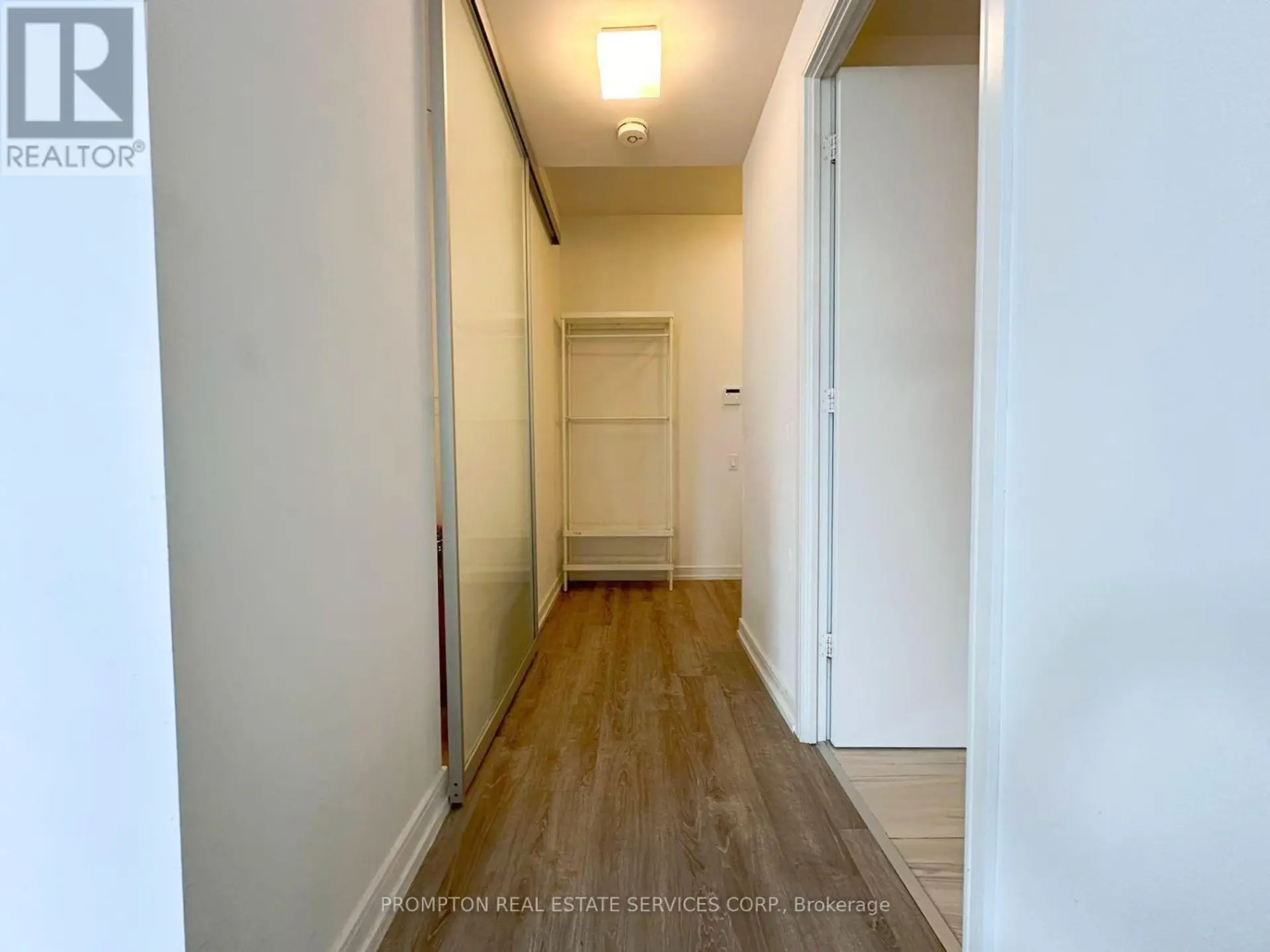 #1002 28 WELLESLEY STREET E - Image 6