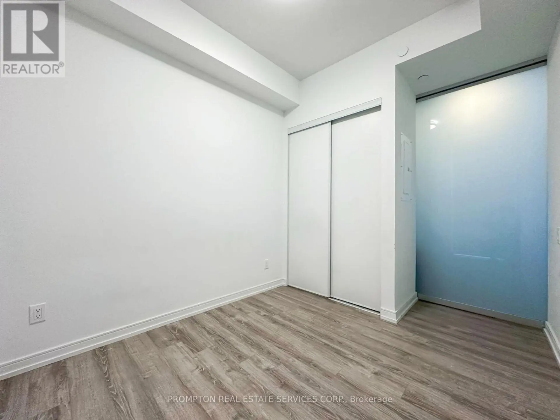#1002 28 WELLESLEY STREET E - Image 7