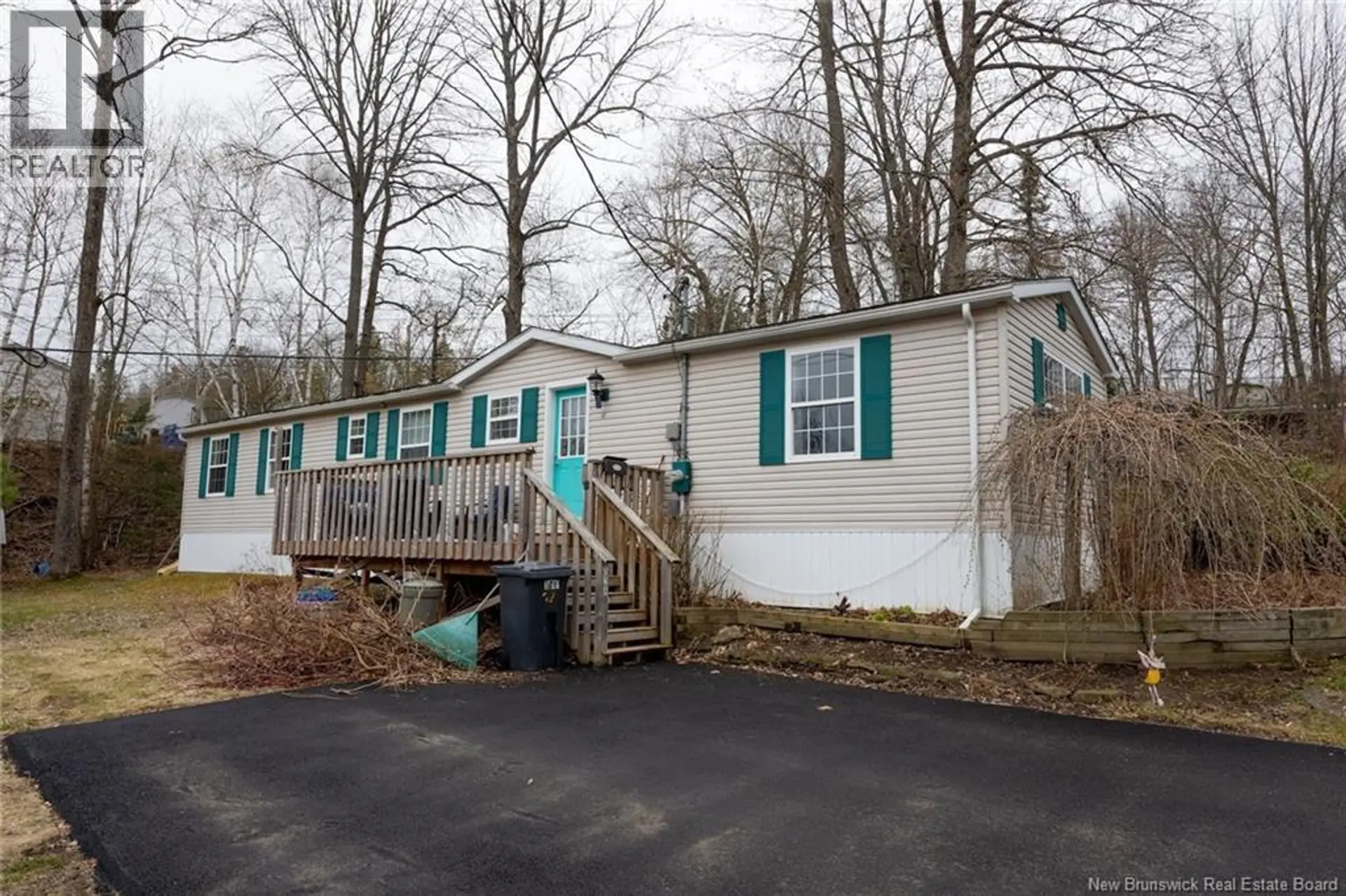 328 Governor Lane - Image 1